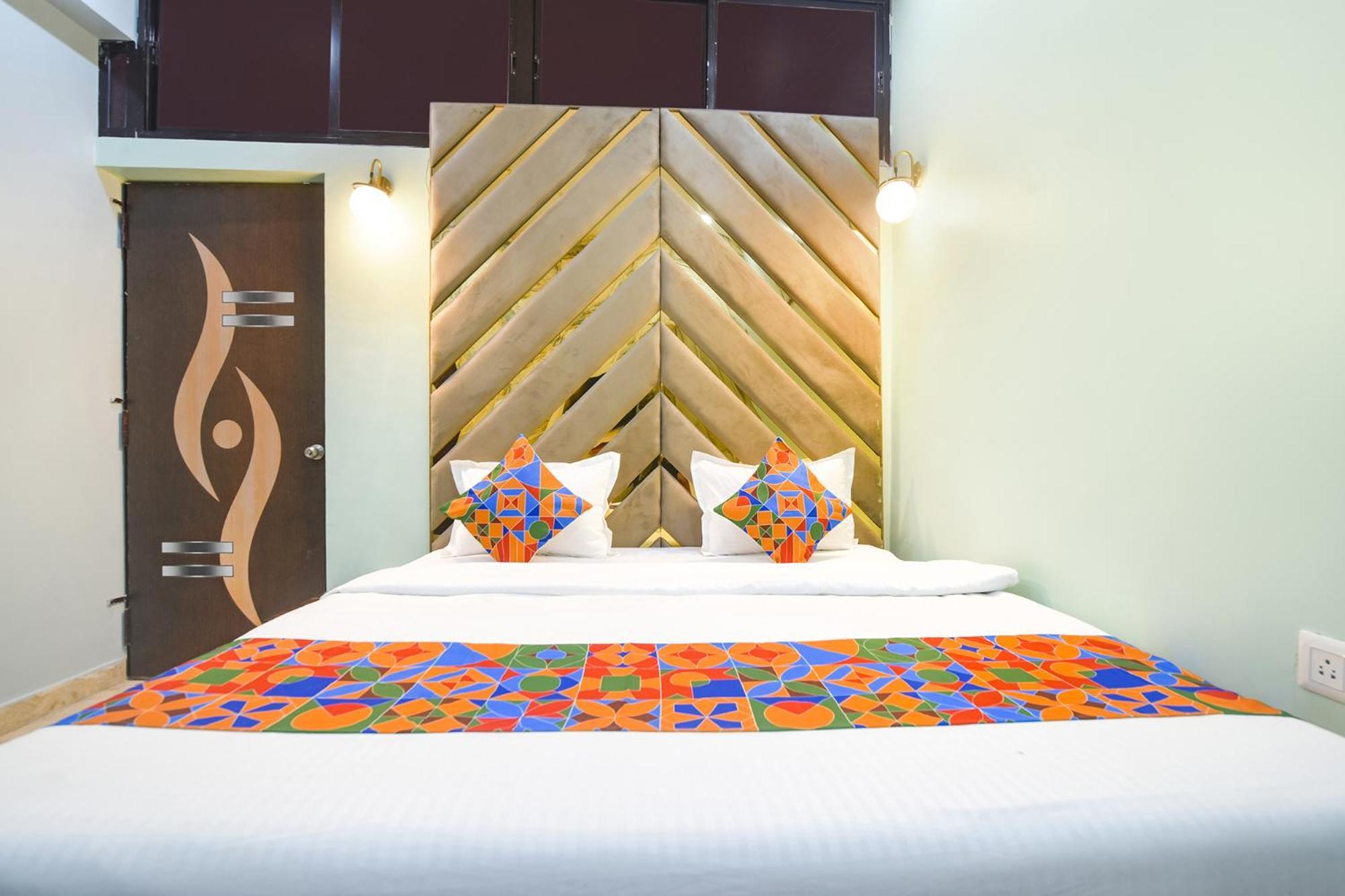 Fabexpress Mu Club Hotel Patna  Bagian luar foto