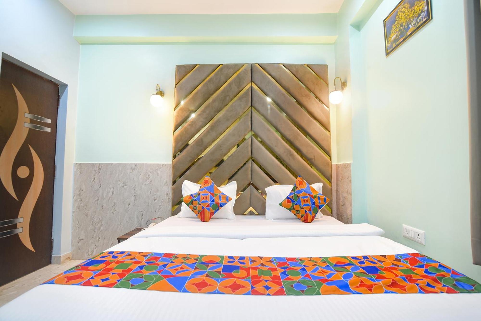 Fabexpress Mu Club Hotel Patna  Bagian luar foto
