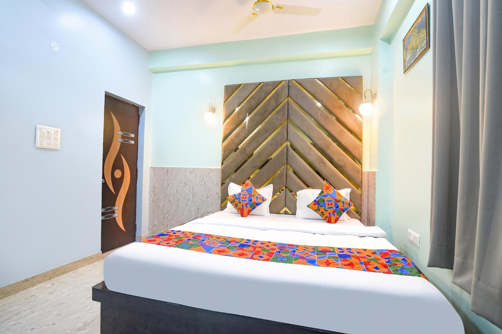 Fabexpress Mu Club Hotel Patna  Bagian luar foto