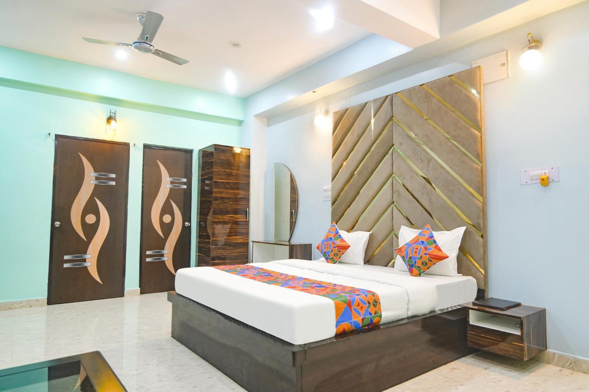 Fabexpress Mu Club Hotel Patna  Bagian luar foto